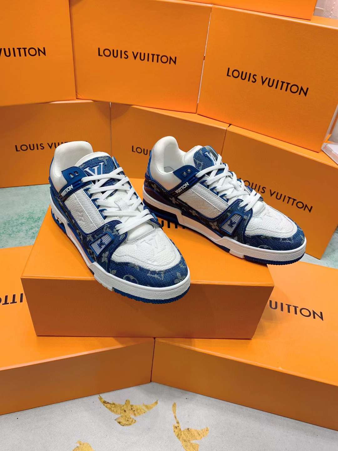 Louis Vuitton Trainer Blue