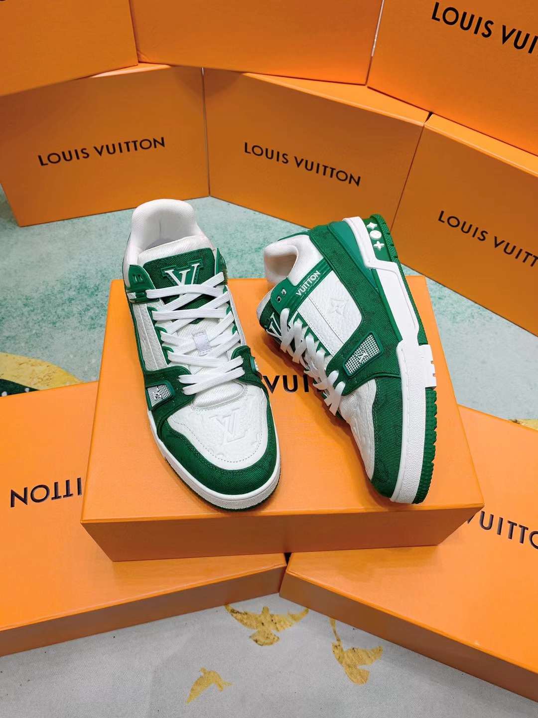 Louis Vuitton Trainer Green