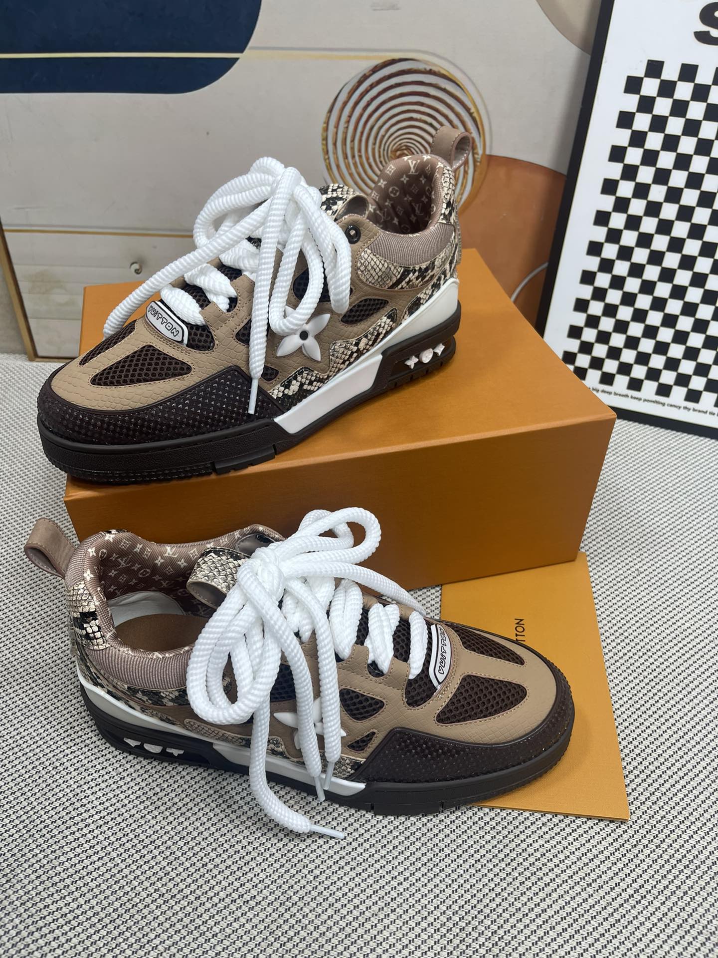 Louis Vuitton Trainer Brown