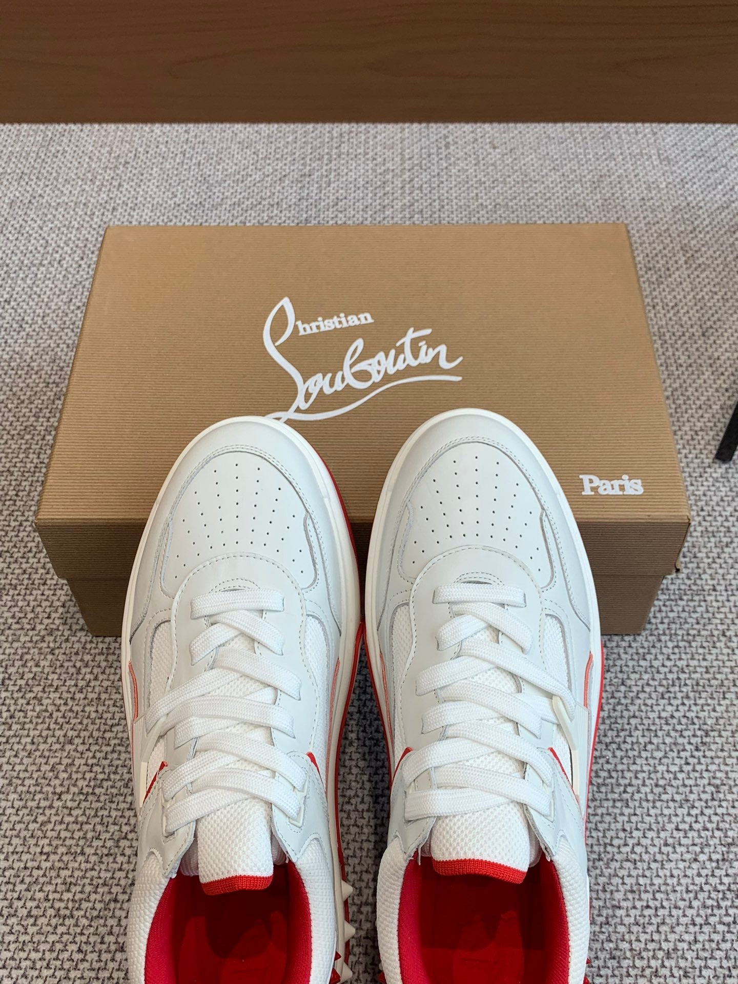 Christian Louboutin Sneaker White & Red