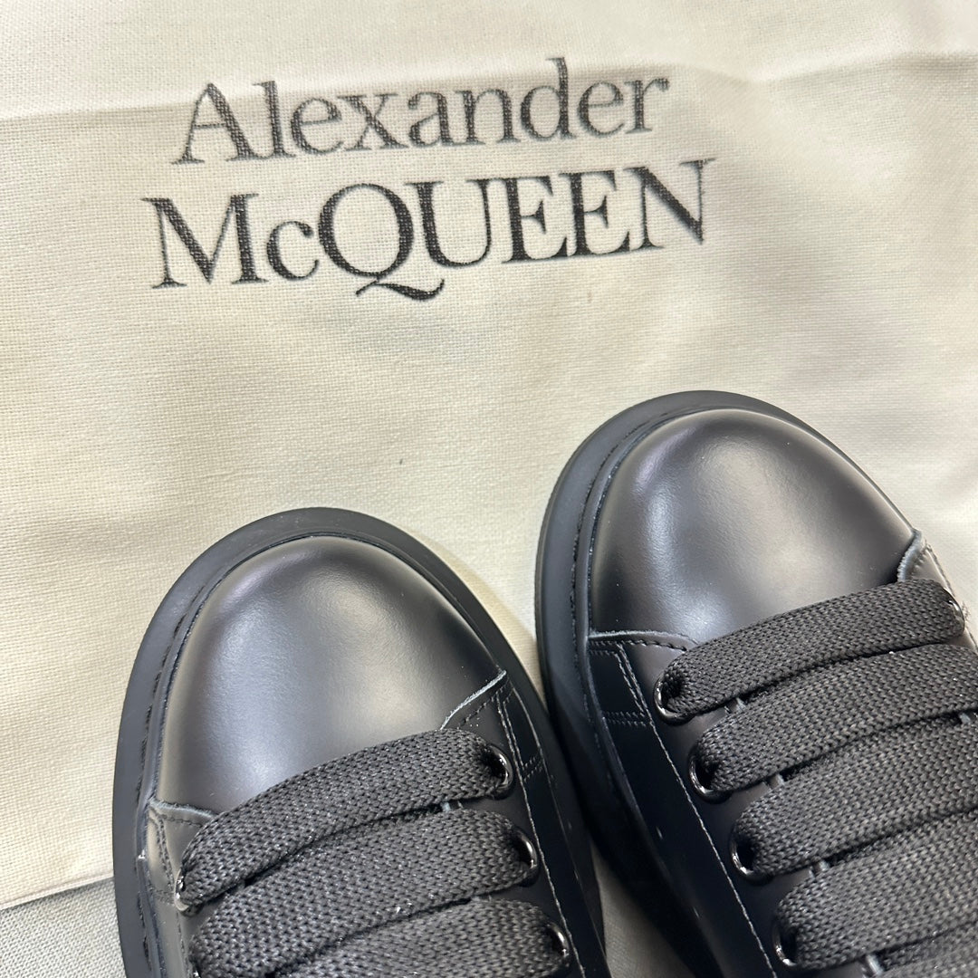 Alexander McQueen Black & Red