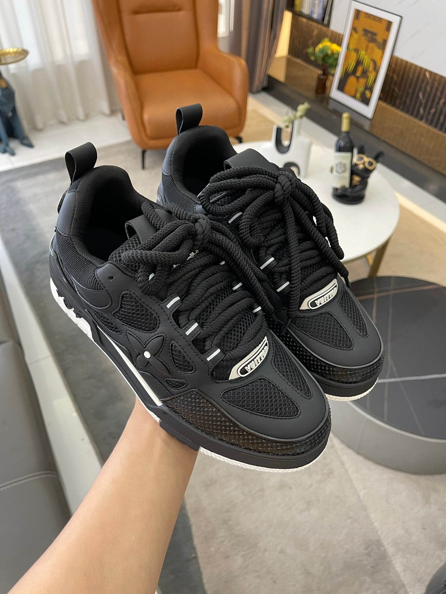 Louis Vuitton Trainer High Black