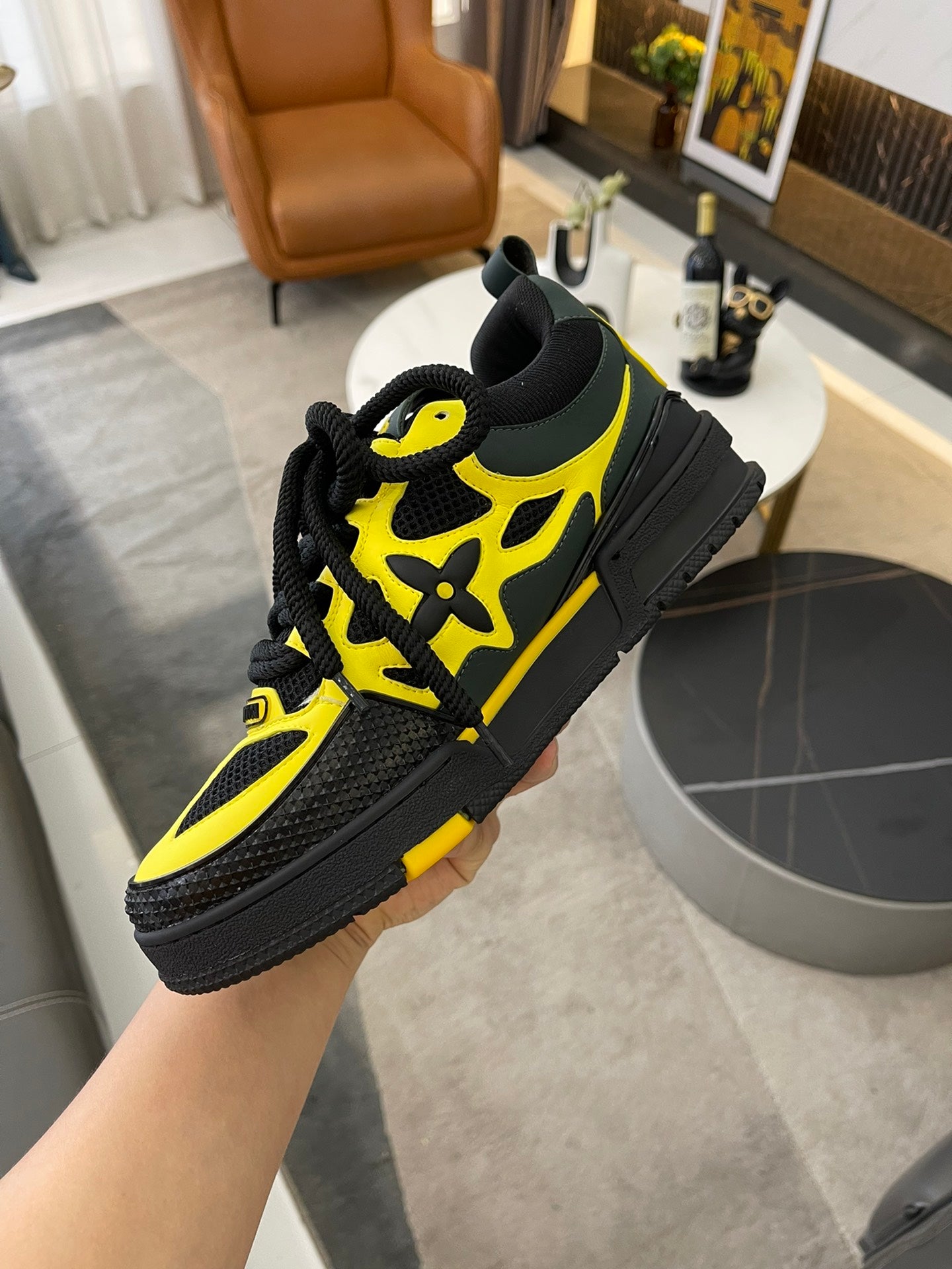 Louis Vuitton Trainer High Black & Yellow