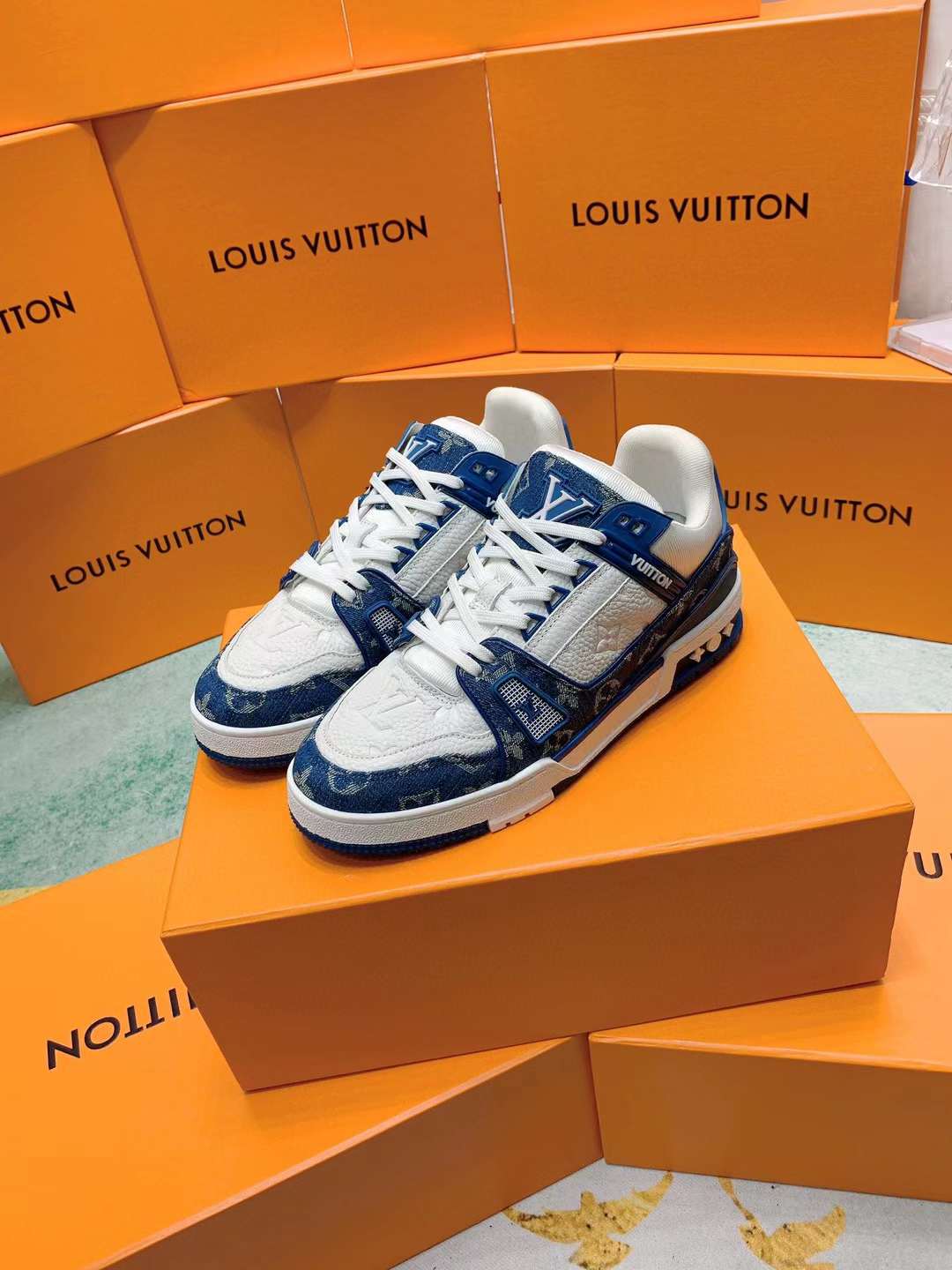 Louis Vuitton Trainer Blue