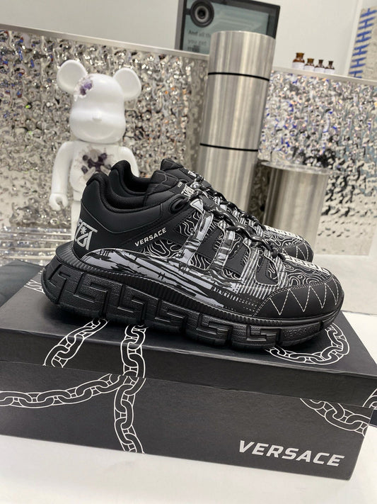 Versace Trigreca Sneakers Black