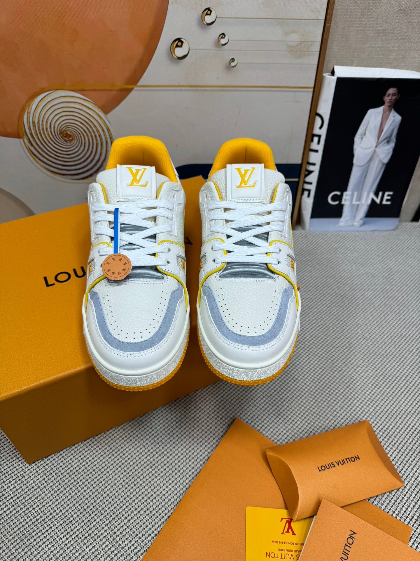 Louis Vuitton Trainer White & Orange