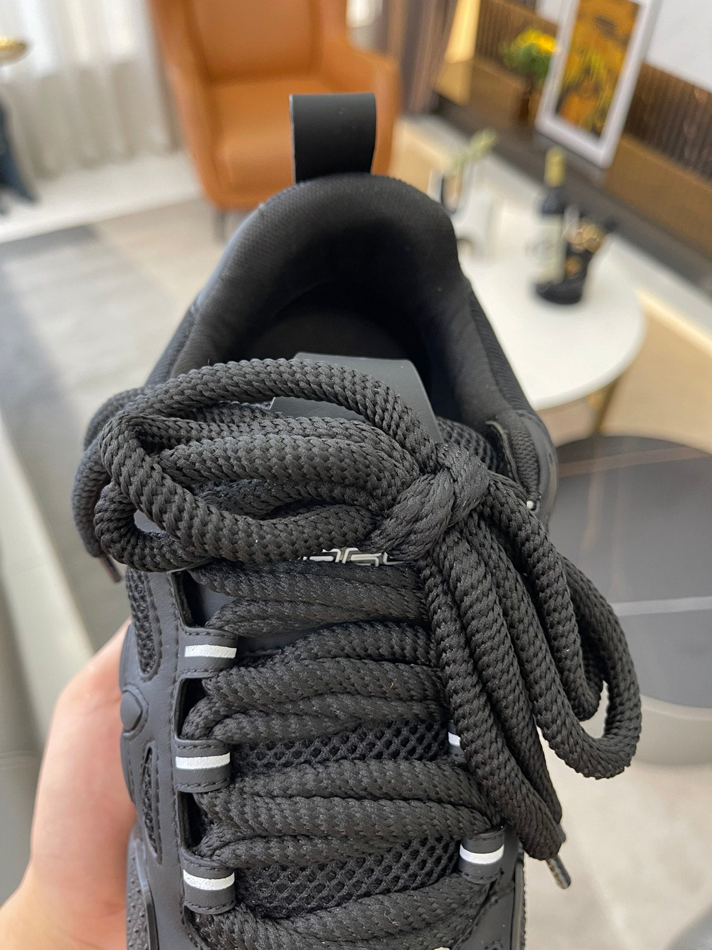 Louis Vuitton Trainer High Black