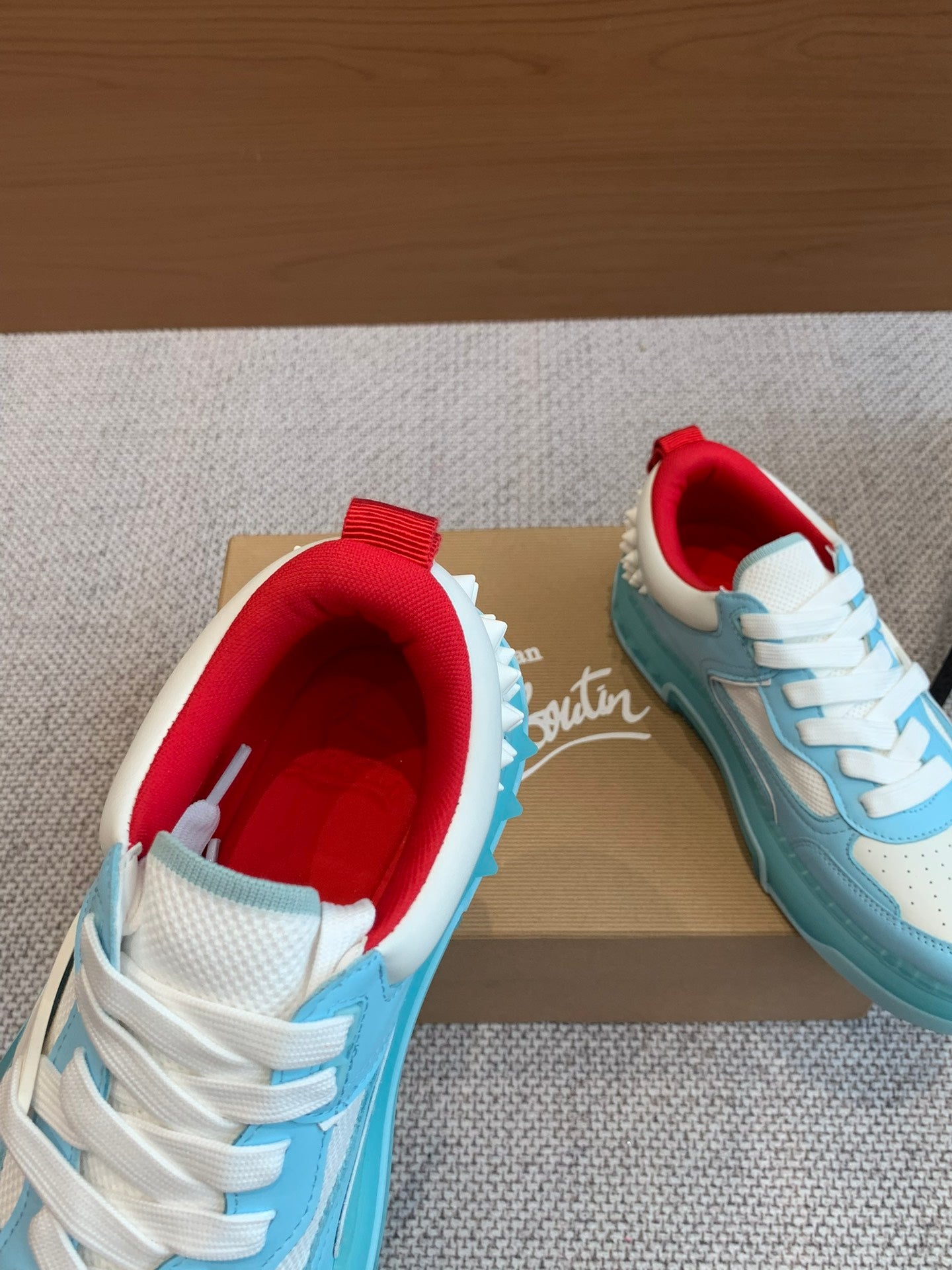 Christian Louboutin Sneaker Blue