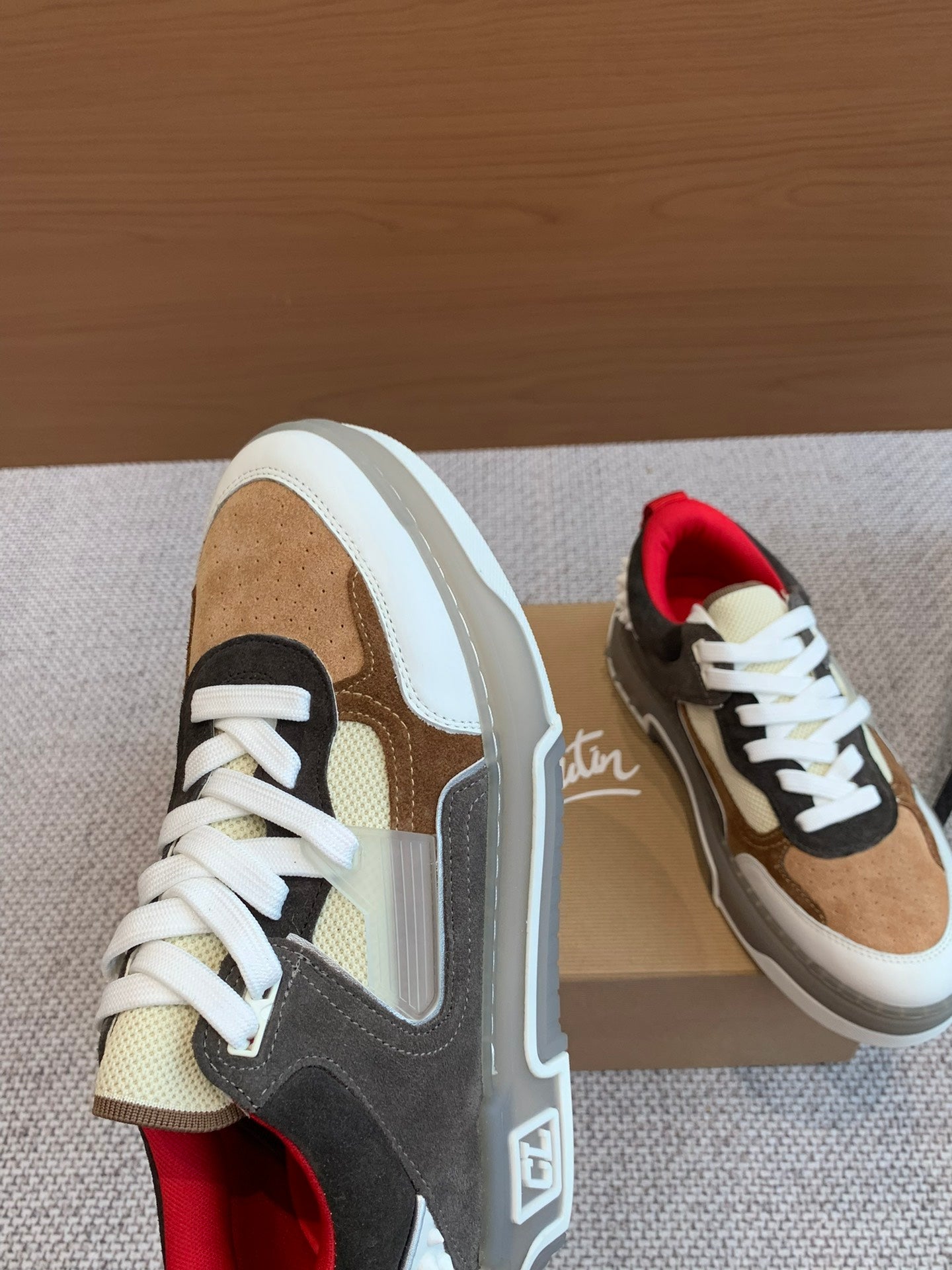 Christian Louboutin Sneaker