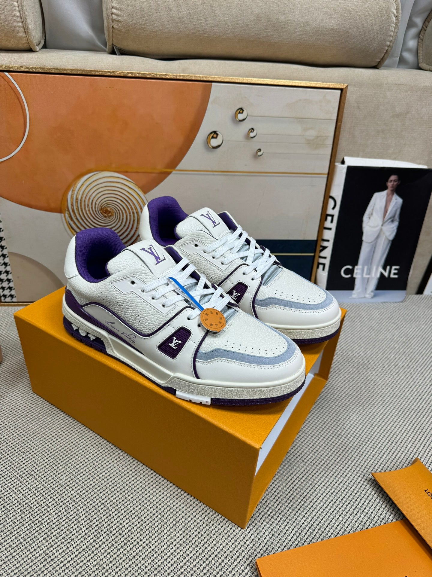 Louis Vuitton Trainer White & Purple