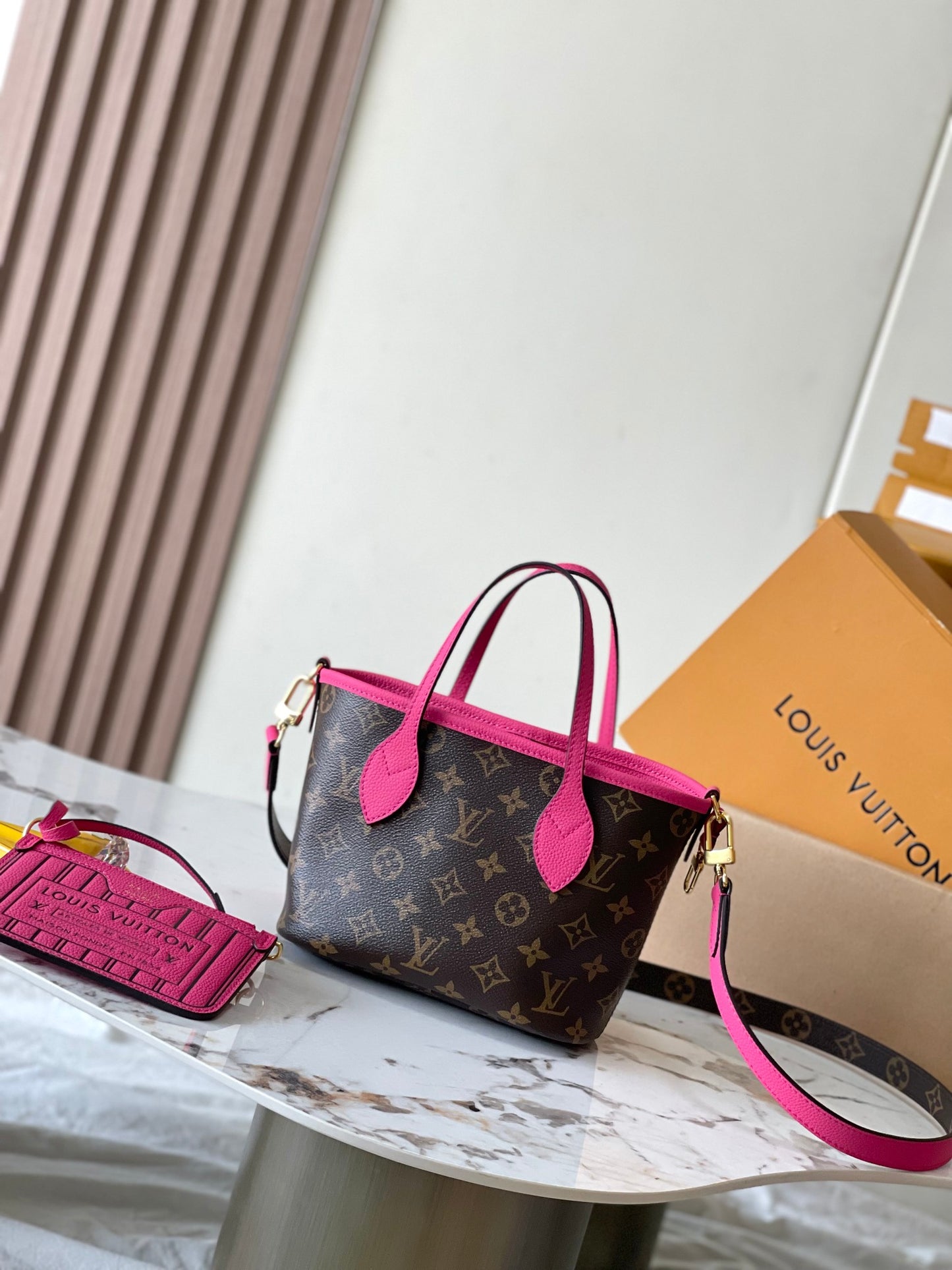 Louis Vuitton Hand Bag