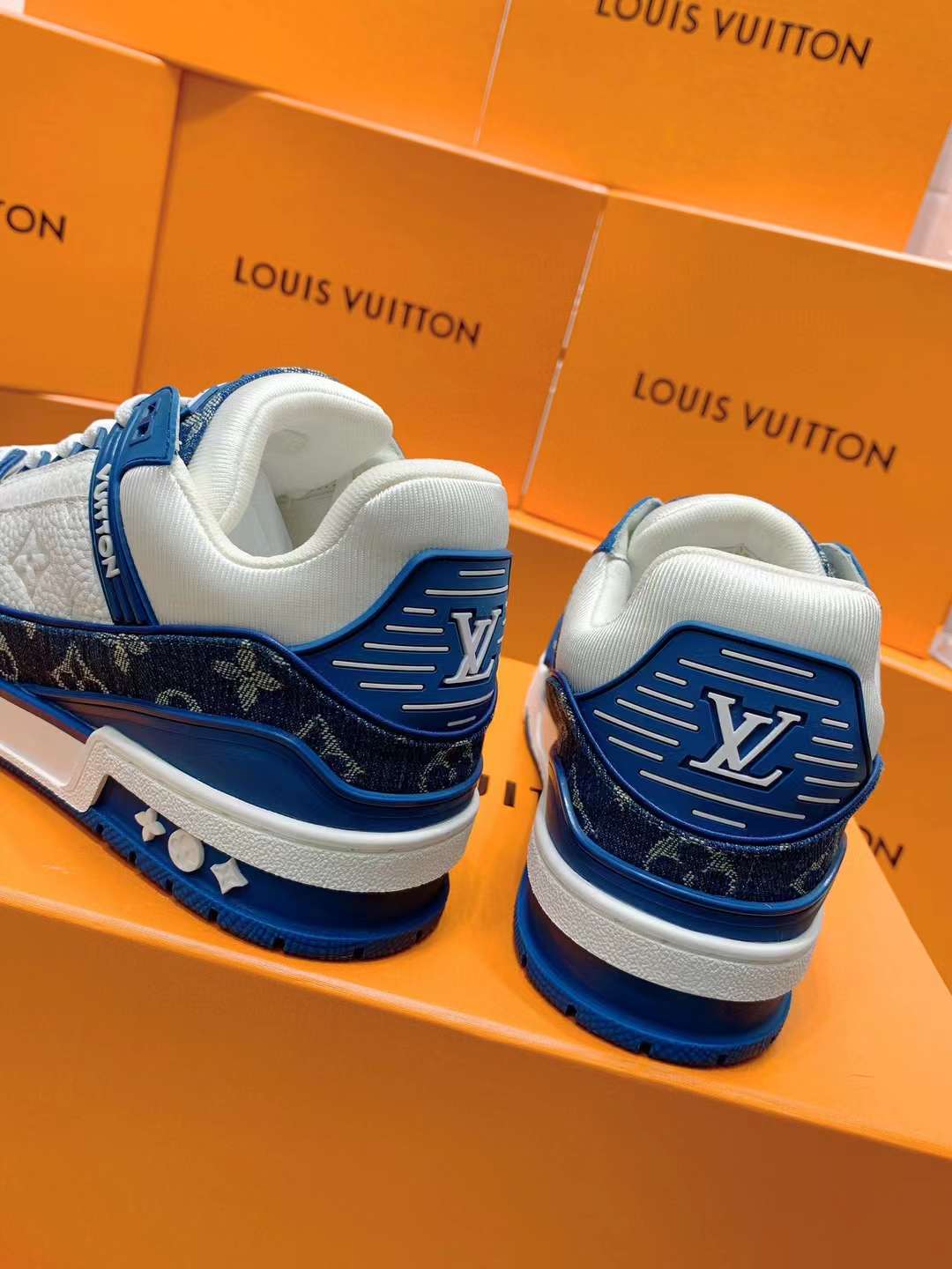 Louis Vuitton Trainer Blue