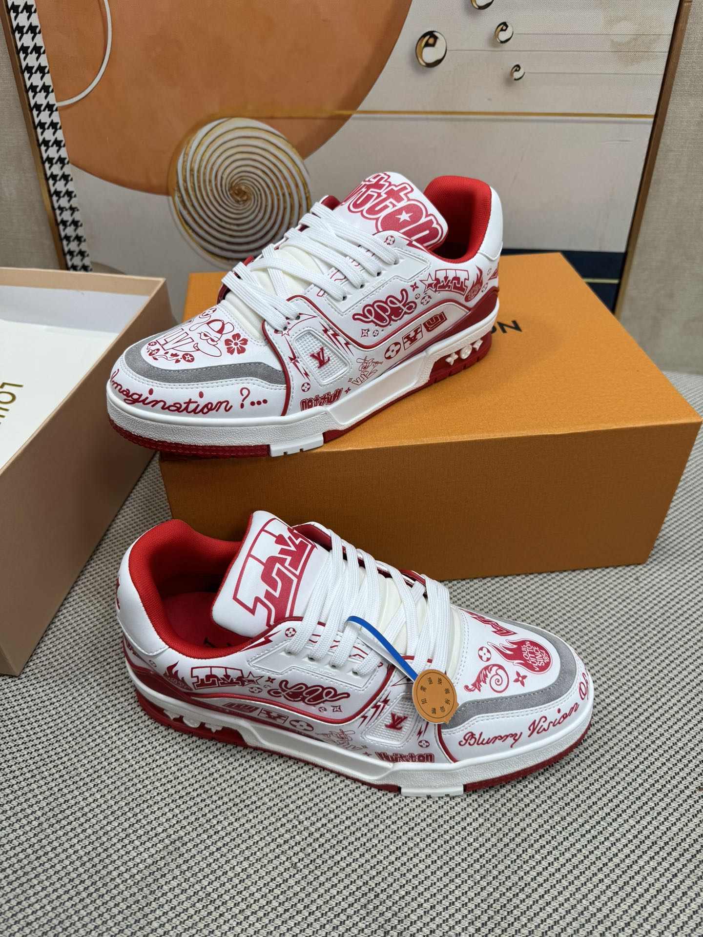 Louis Vuitton Trainer White & Red Overall Prints