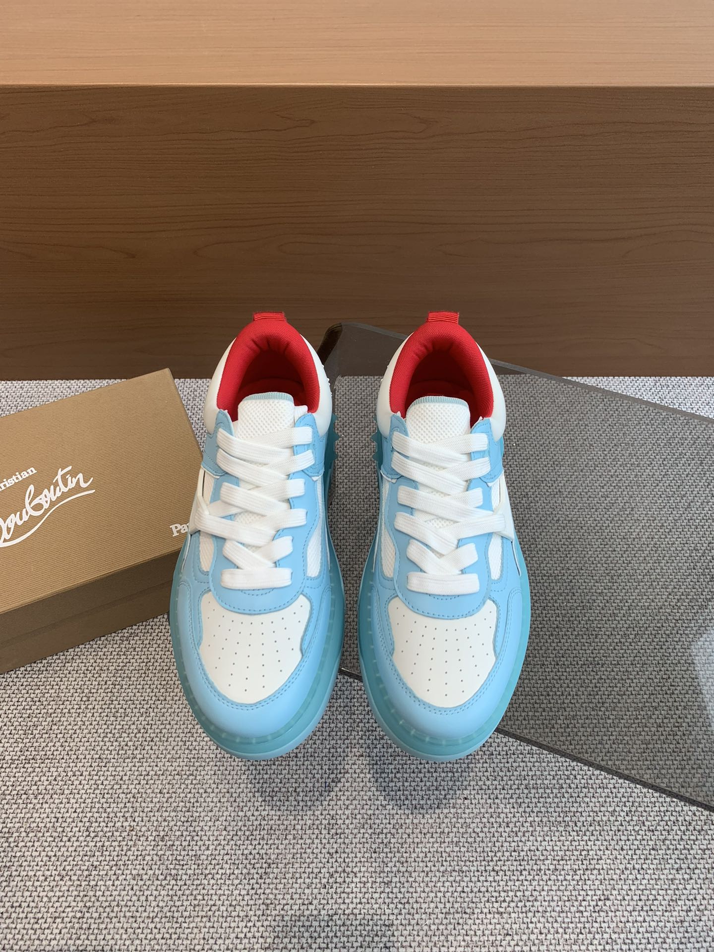 Christian Louboutin Sneaker Blue