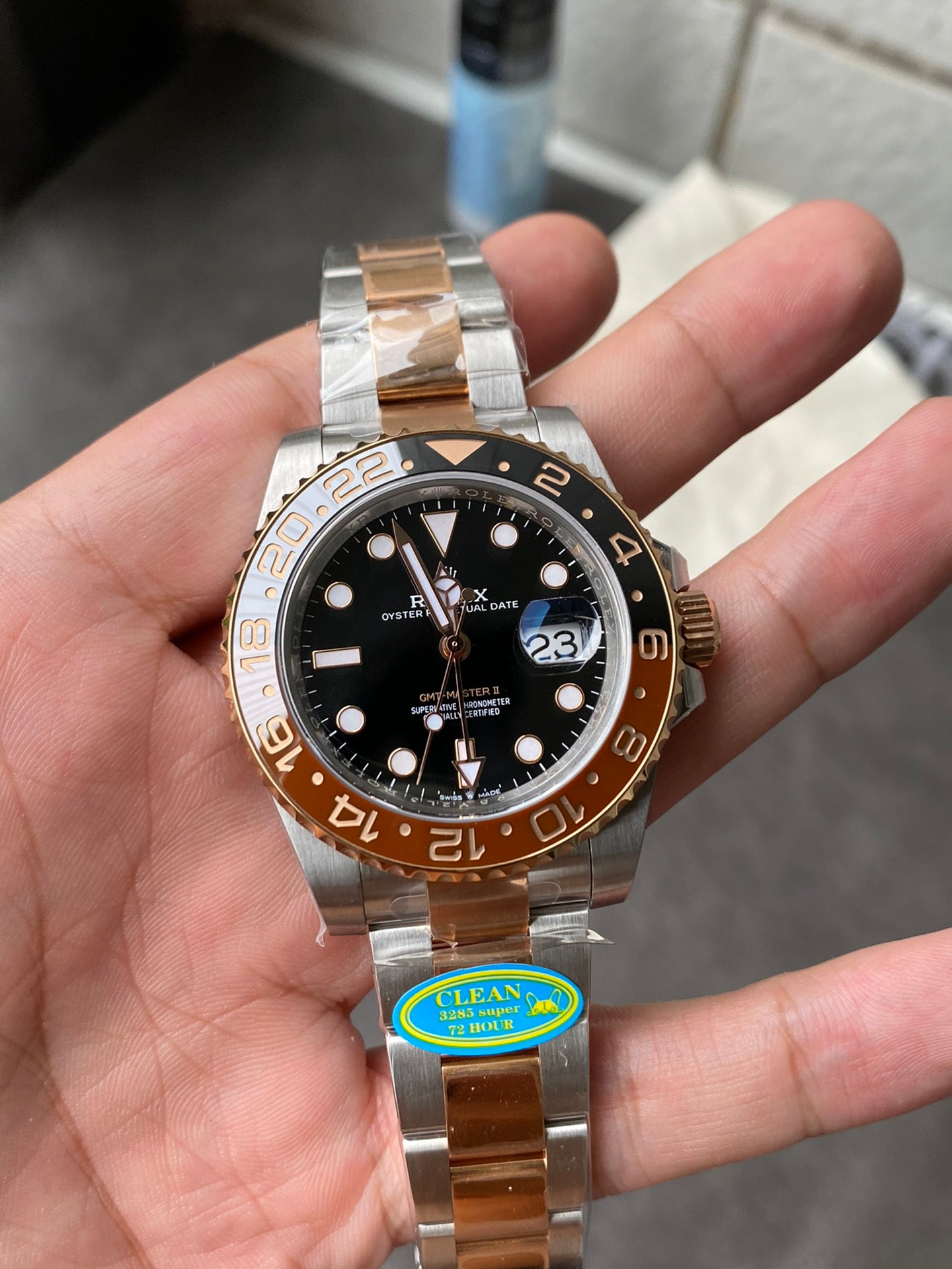 Rolex GMT Master II Gold - 41mm