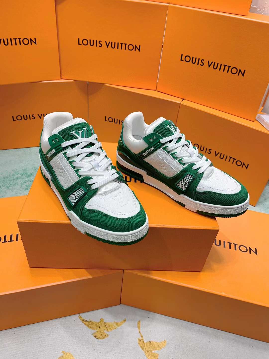 Louis Vuitton Trainer Green