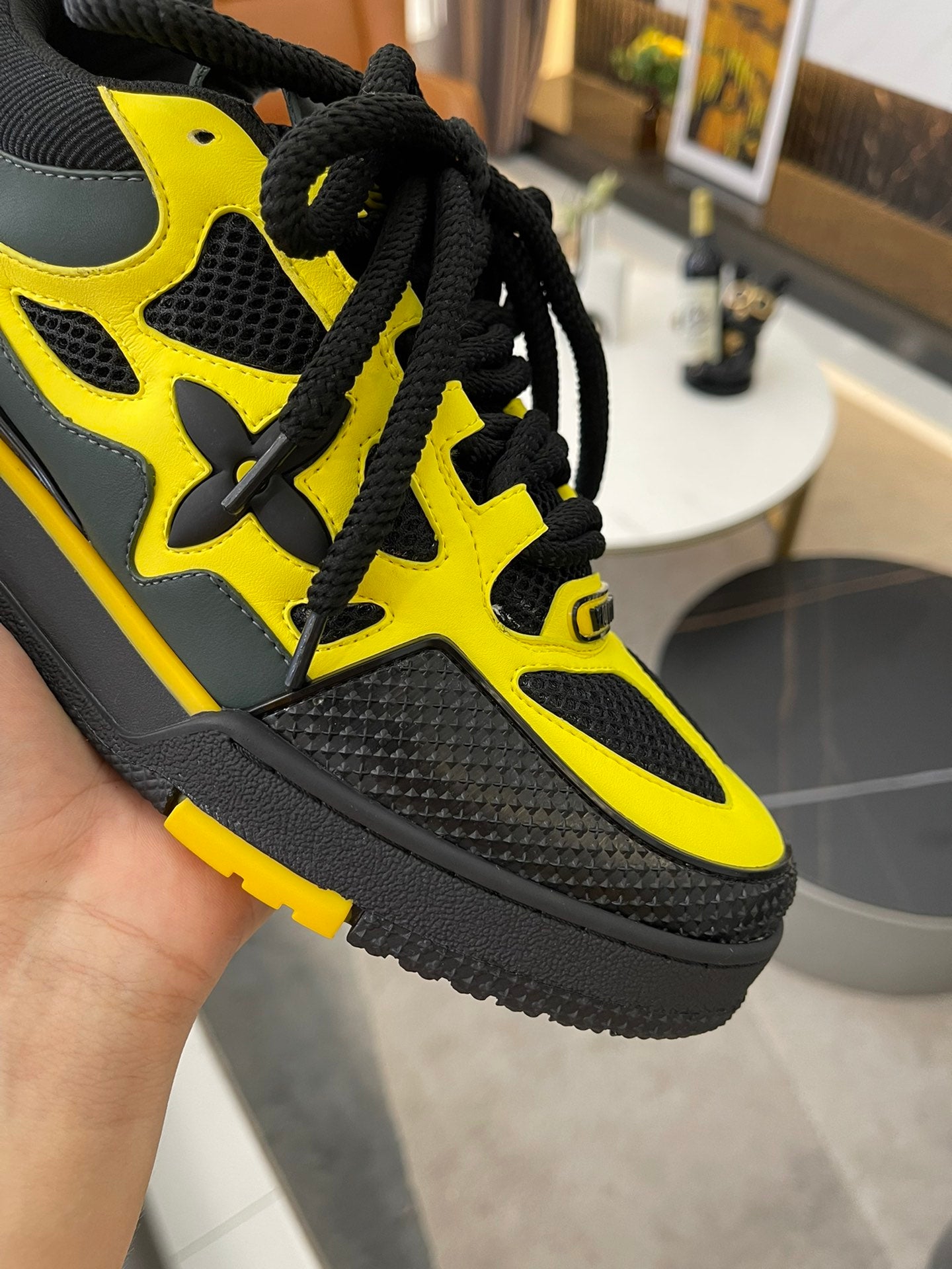 Louis Vuitton Trainer High Black & Yellow