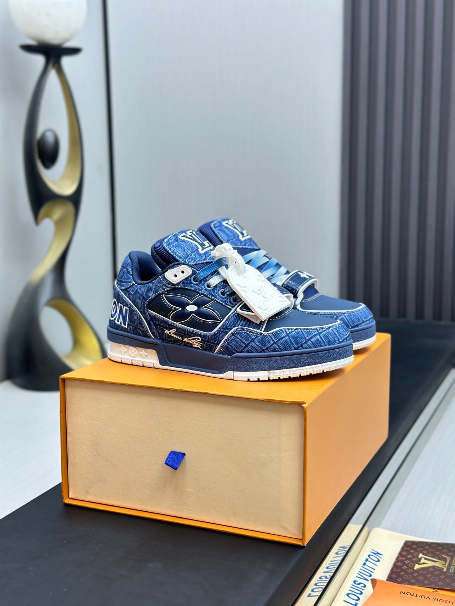 Louis Vuitton Trainer Blue